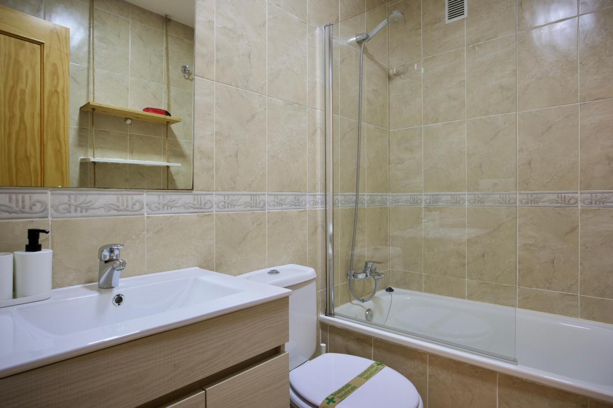 Bonito Apartamento Cerca De La Playa De טורוקס מראה חיצוני תמונה