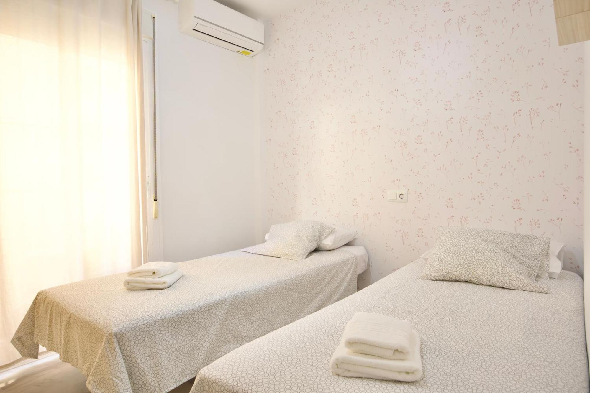 Bonito Apartamento Cerca De La Playa De טורוקס מראה חיצוני תמונה
